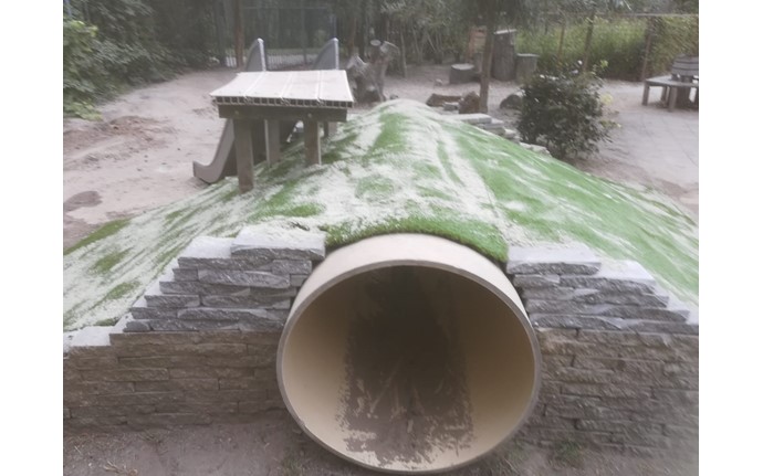 Speeltoestel vooraanzicht